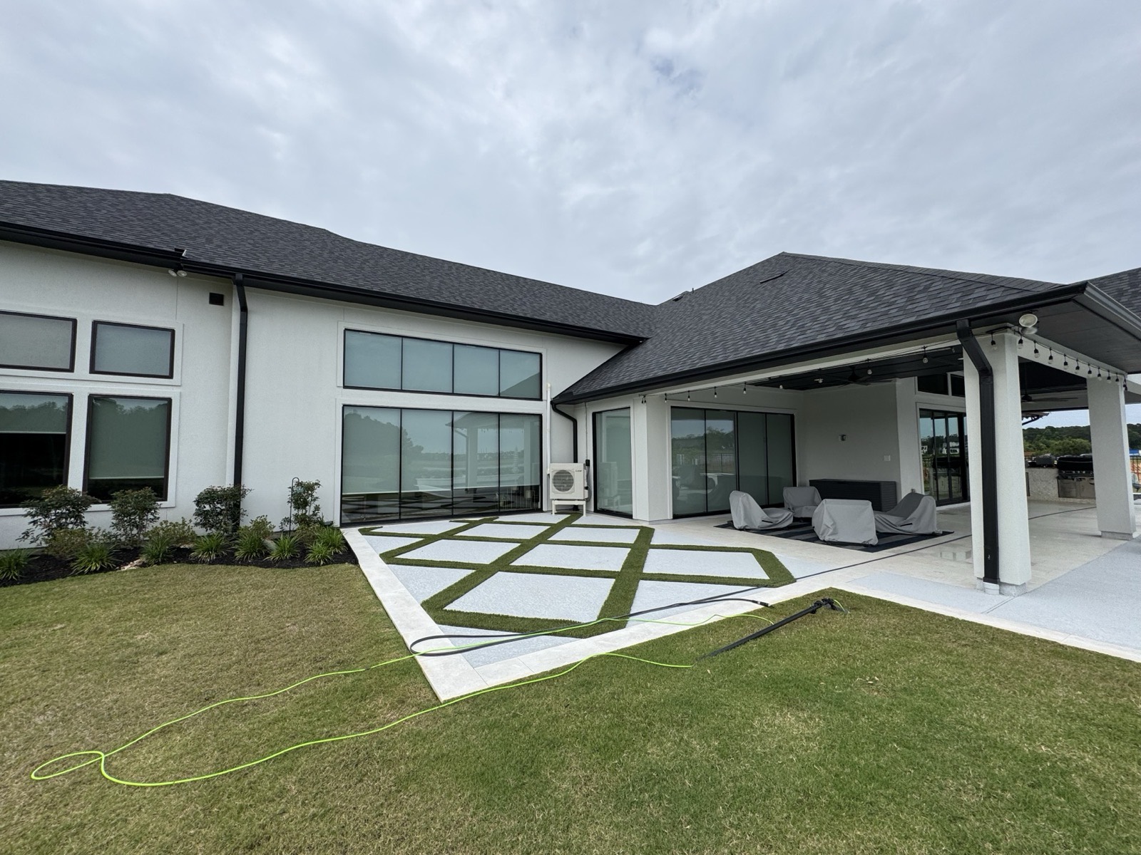 Professional window cleaning Houston
